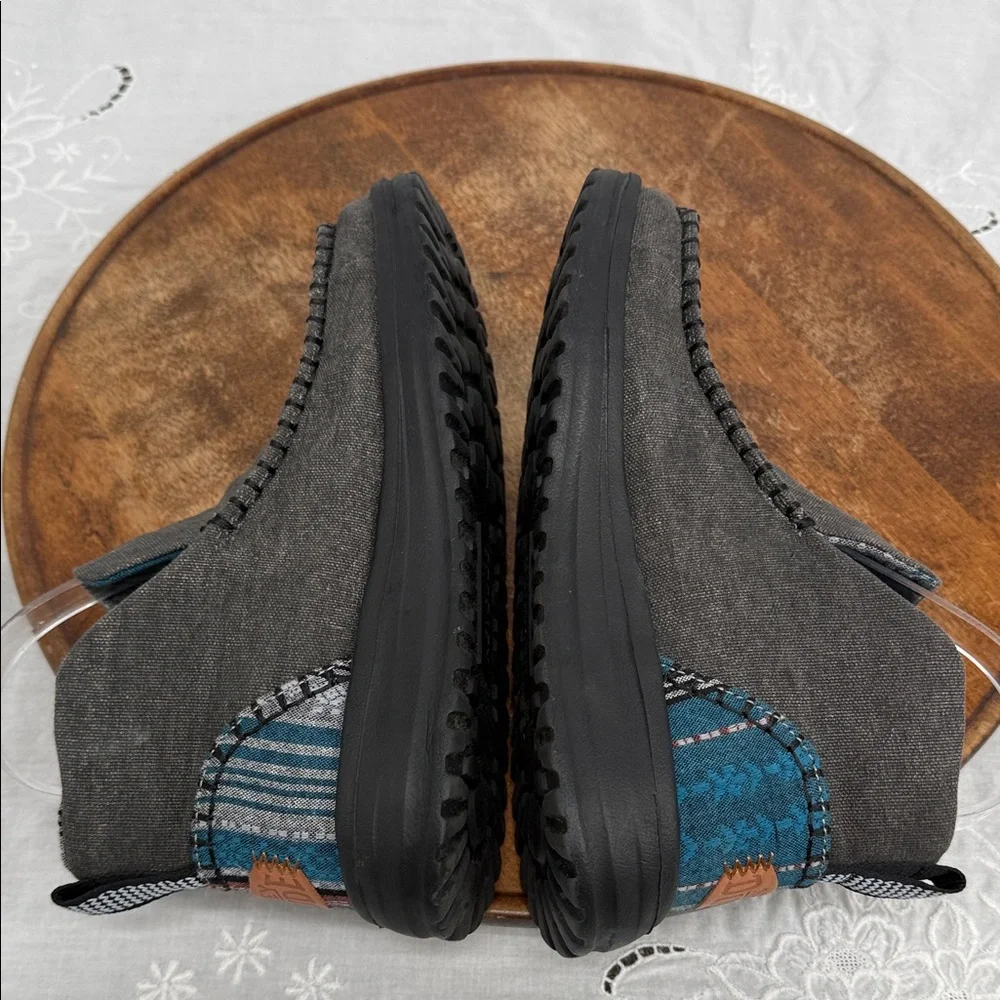 Hey Dude Shoes Wm 6 Denny Crafted Gray Casual Slip-On High Top Ankle Booties